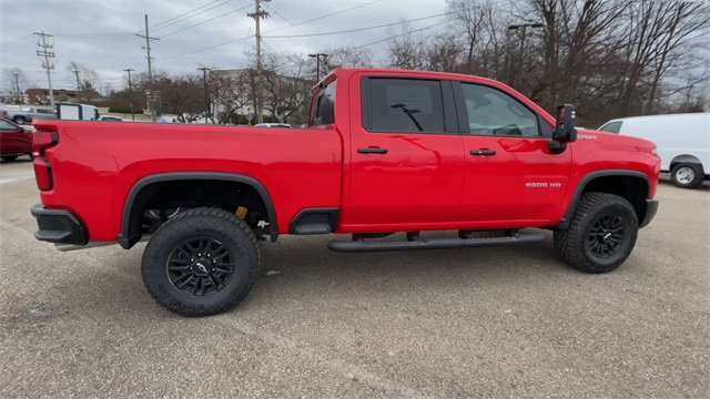 New 2026 Chevrolet Silverado 2500 ZR2 image 2