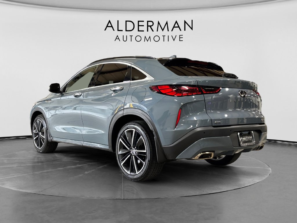 Used 2023 INFINITI QX55 Luxe w/ Cargo Package AWD/4WD image 3