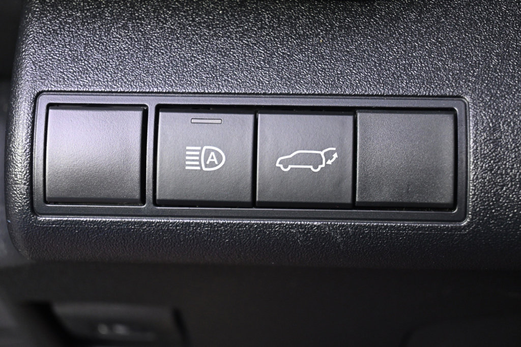 Certified 2023 Subaru Solterra AWD image 25