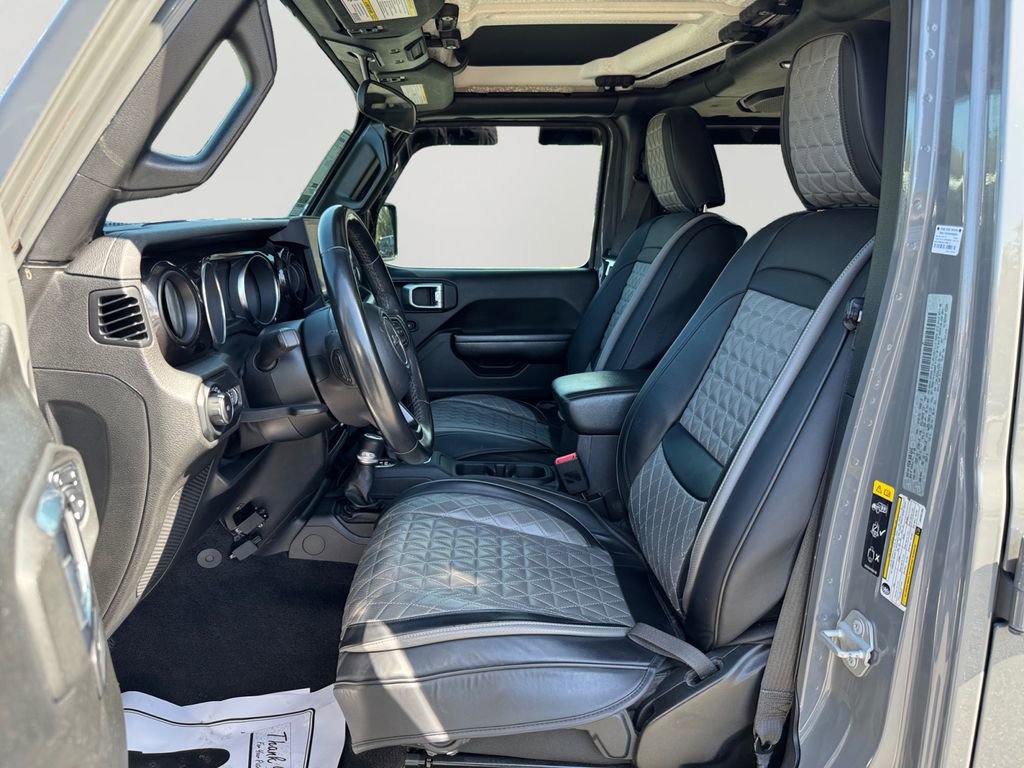 Used 2020 Jeep Wrangler Unlimited Sport image 24