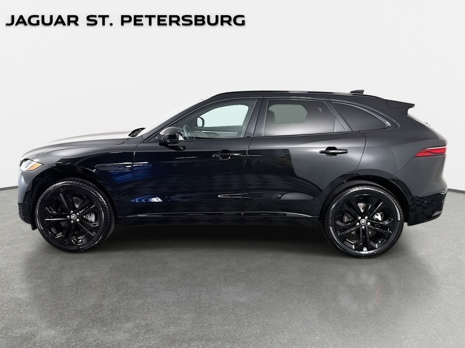 New 2026 Jaguar F-PACE R-Dynamic S AWD/4WD image 8
