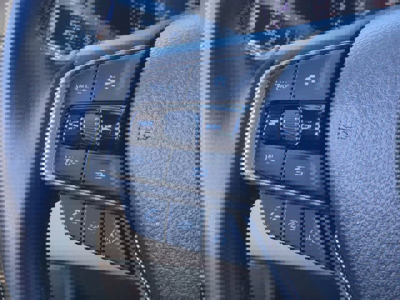 Used 2018 Honda Accord EX-L image 24