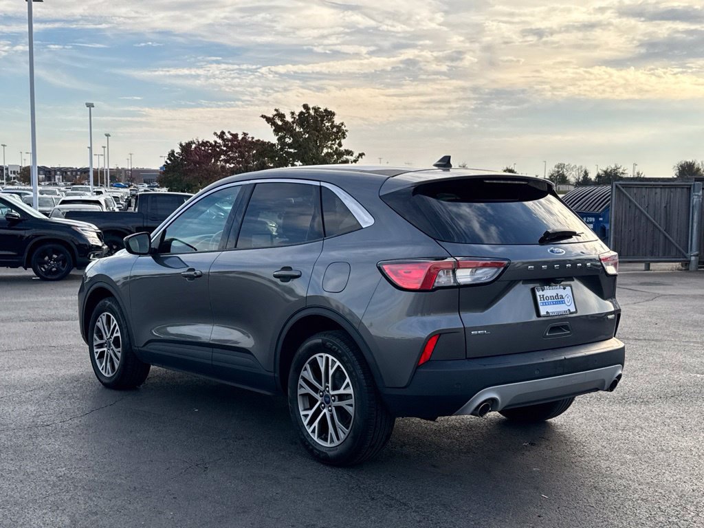 Used 2022 Ford Escape SEL AWD/4WD image 5