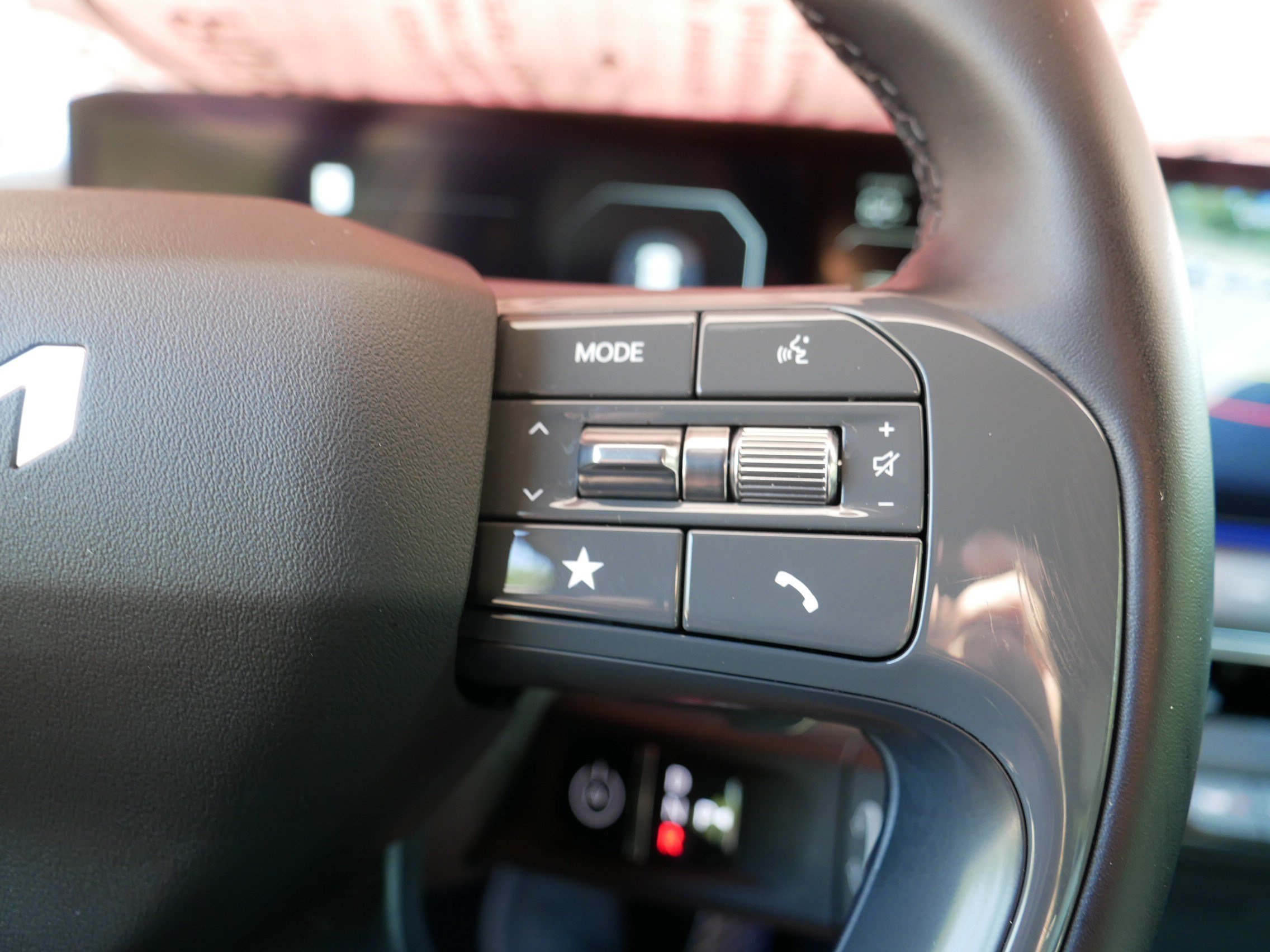 Certified 2024 Kia EV9 GT-Line AWD/4WD image 29
