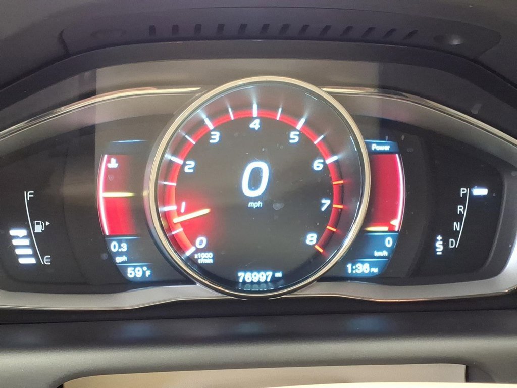 Used 2015 Volvo XC60 T5 image 11