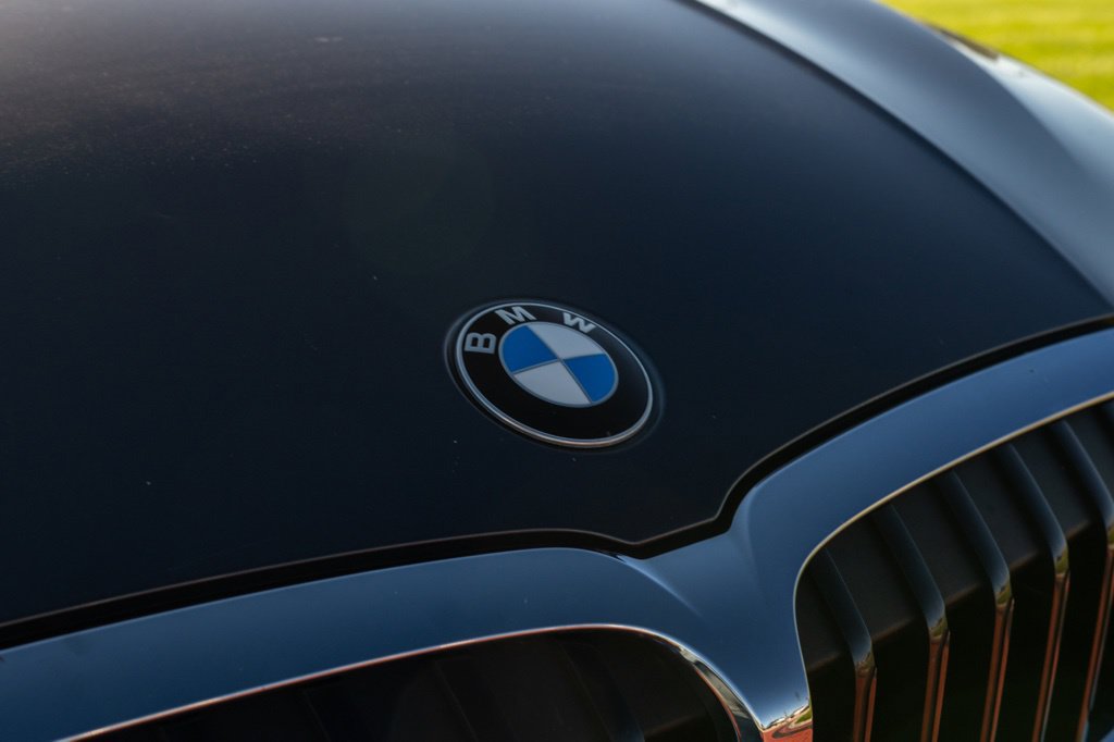 Used 2019 BMW 330i xDrive Sedan w/ Convenience Package AWD/4WD image 12