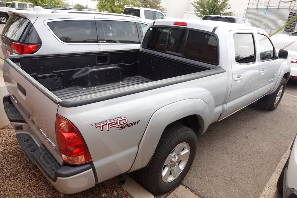 Used 2006 Toyota Tacoma PreRunner w/ TRD Sport Pkg #3 RWD image 3