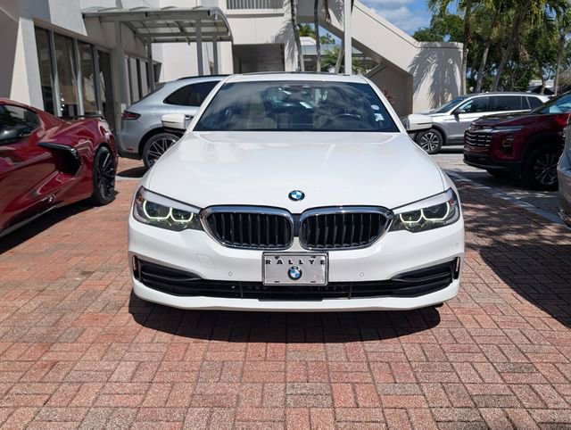 Used 2019 BMW 530i xDrive w/ Convenience Package AWD/4WD image 2