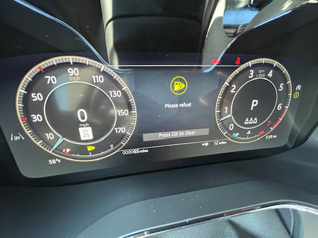 New 2025 Jaguar F-PACE R-Dynamic S image 24