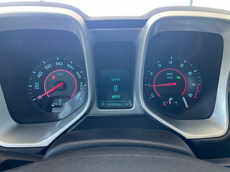 Used 2014 Chevrolet Camaro LS RWD image 27