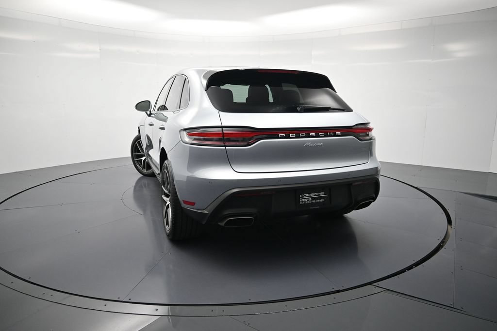 Certified 2026 Porsche Macan AWD/4WD image 30
