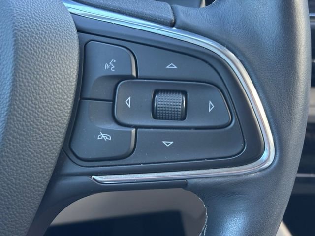 Used 2021 Buick Envision Essence FWD image 13
