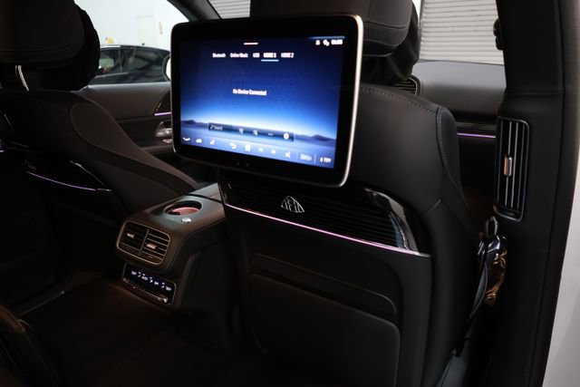 Used 2026 Mercedes-Benz Maybach GLS 600 4MATIC image 96