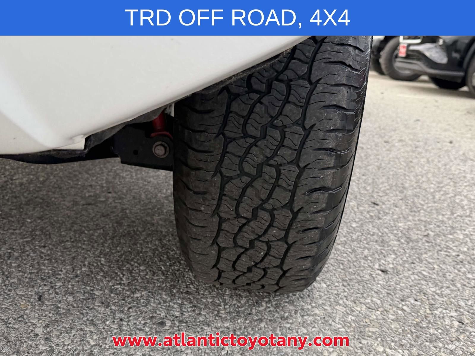 Certified 2024 Toyota Tacoma TRD Off-Road AWD/4WD image 33
