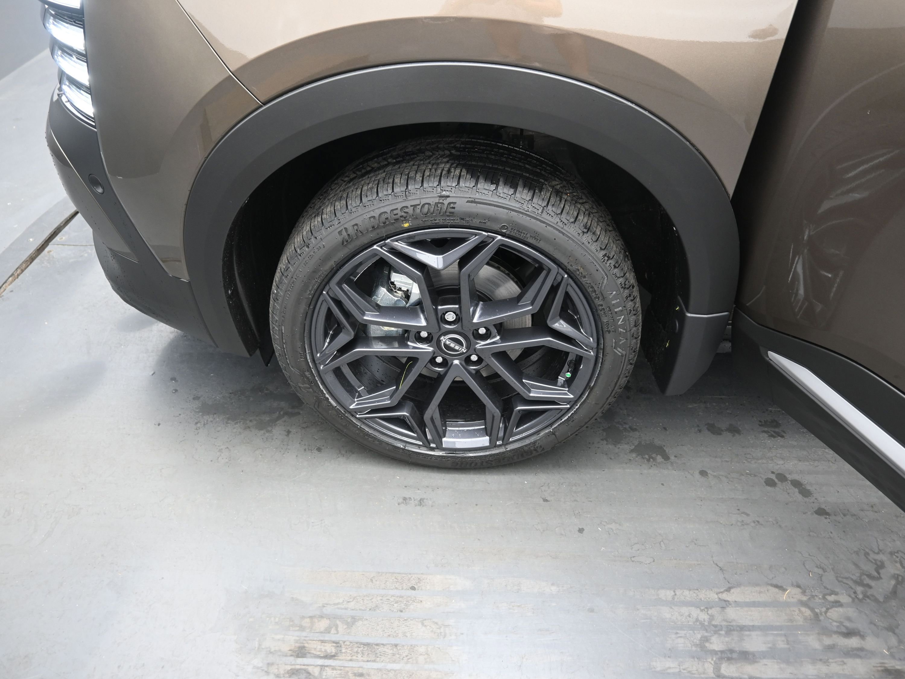 New 2026 Nissan Kicks SR image 20