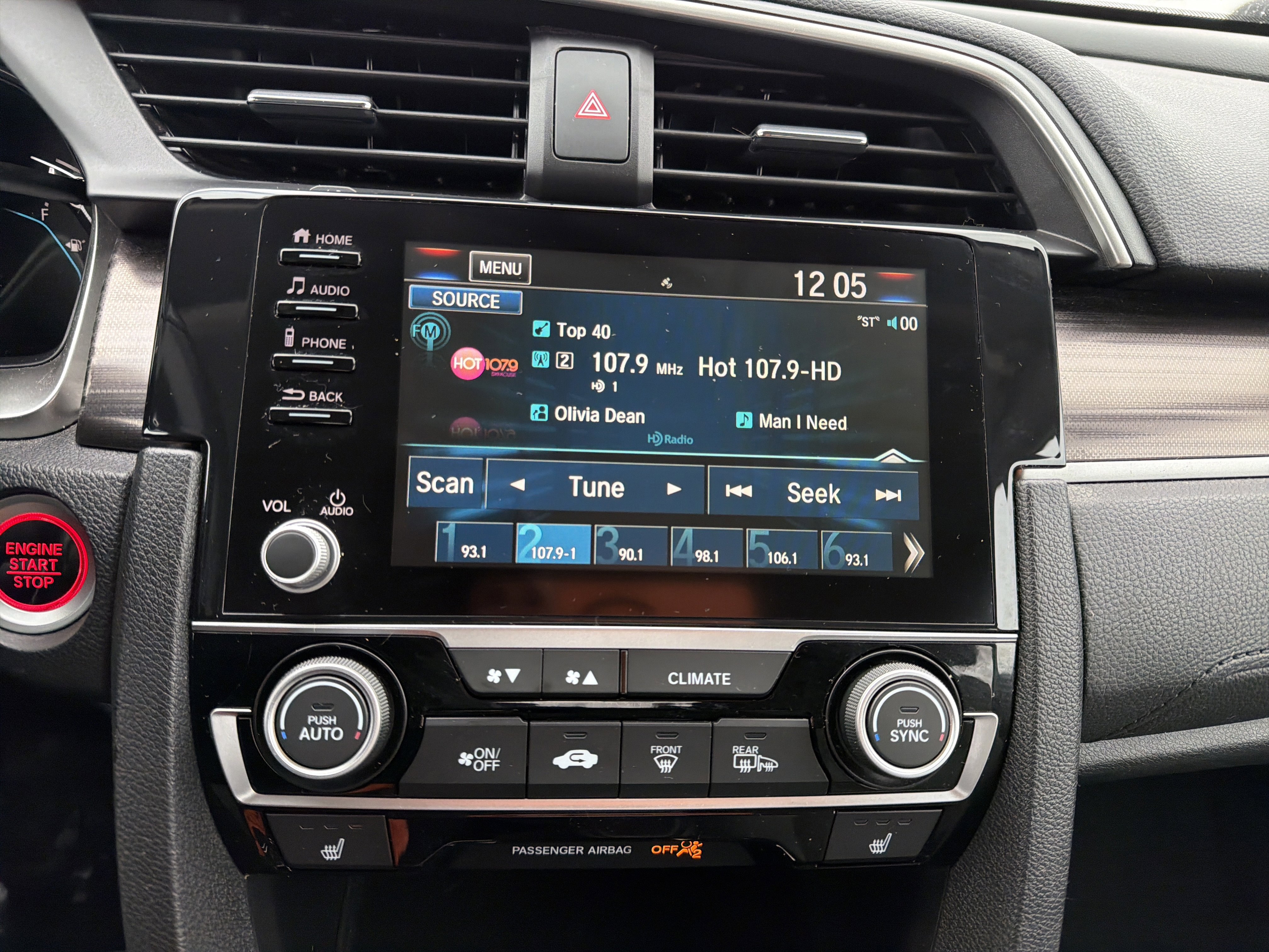 Used 2020 Honda Civic EX image 15