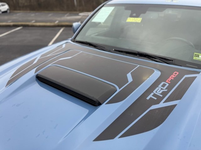 Used 2018 Toyota Tacoma TRD Pro image 9