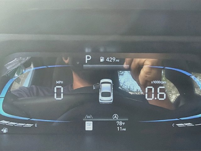 New 2026 Hyundai Elantra SE FWD image 12