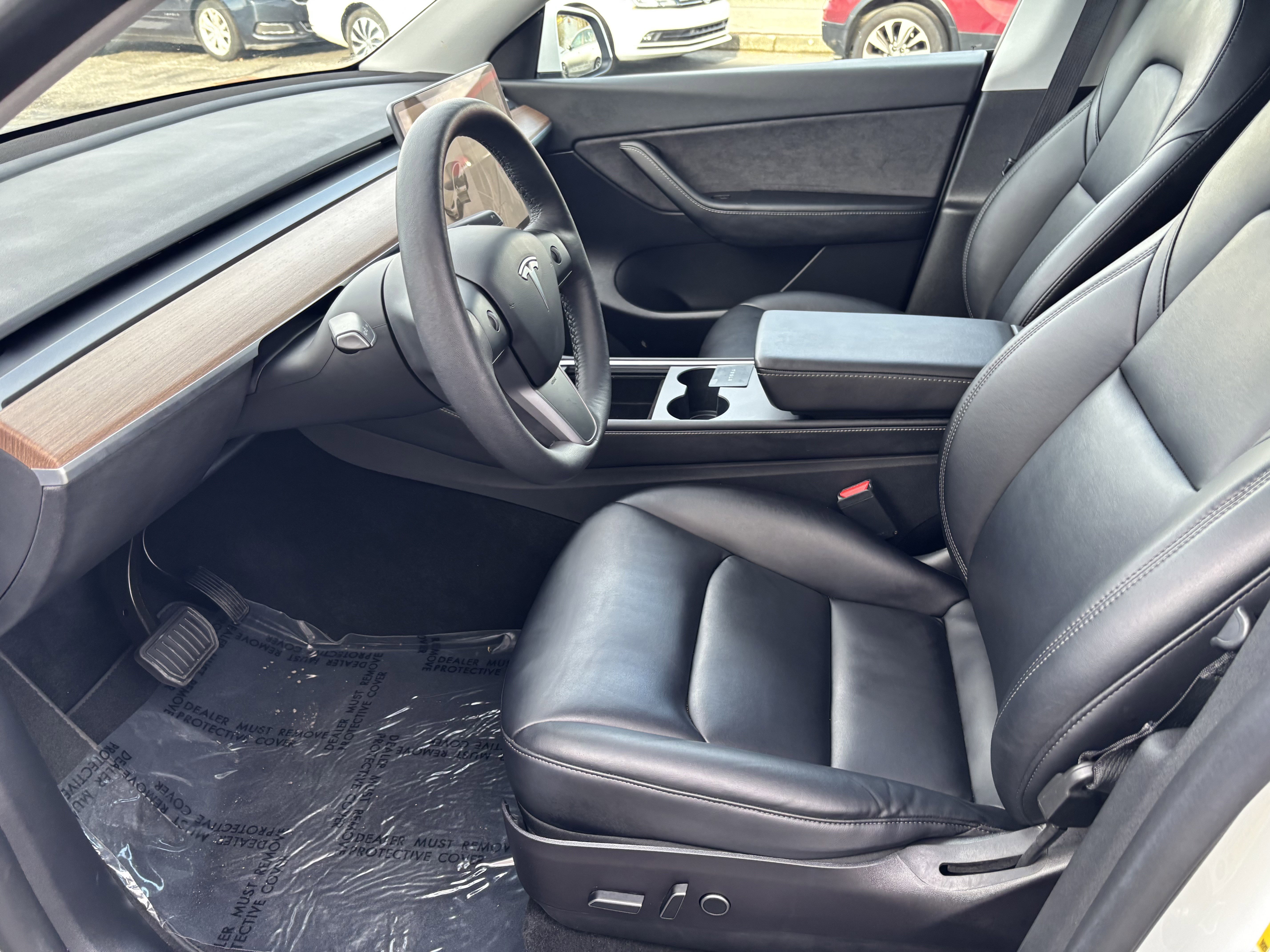 Used 2021 Tesla Model Y Long Range image 12