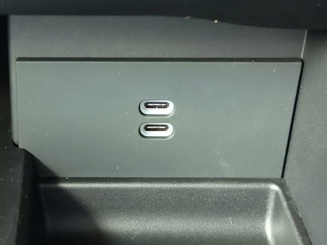 New 2026 Chrysler Pacifica Limited w/ S Appearance Package image 29