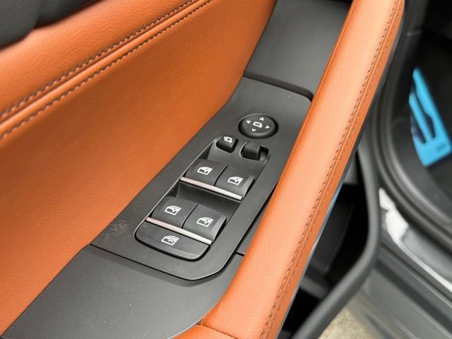 New 2026 BMW X6 M60i image 16