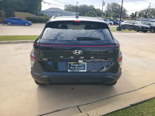 Used 2025 Hyundai Kona SEL image 10