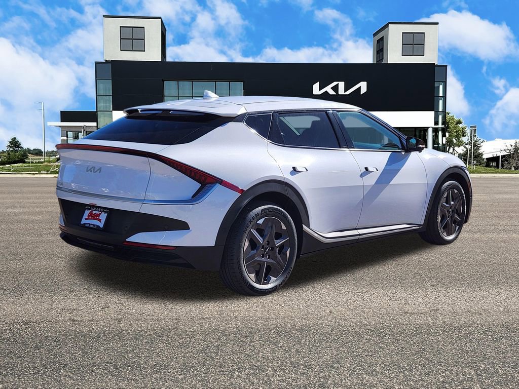 New 2025 Kia EV6 Light w/ Light LR Technology Package AWD/4WD image 5