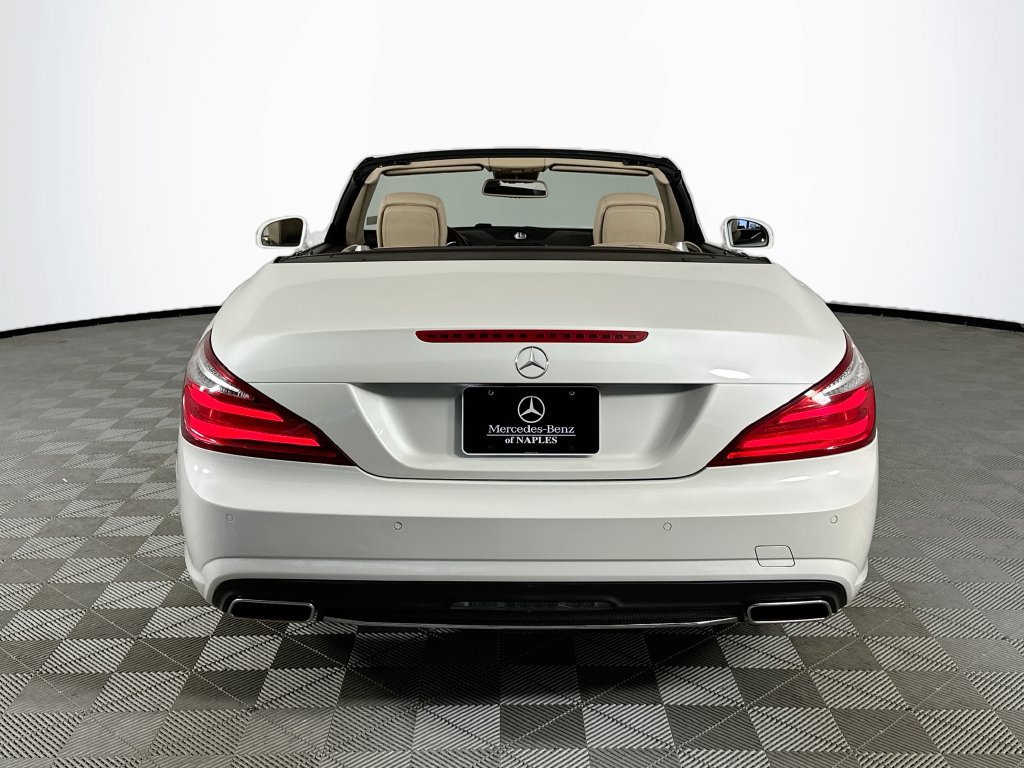 Used 2015 Mercedes-Benz SL 400 image 6