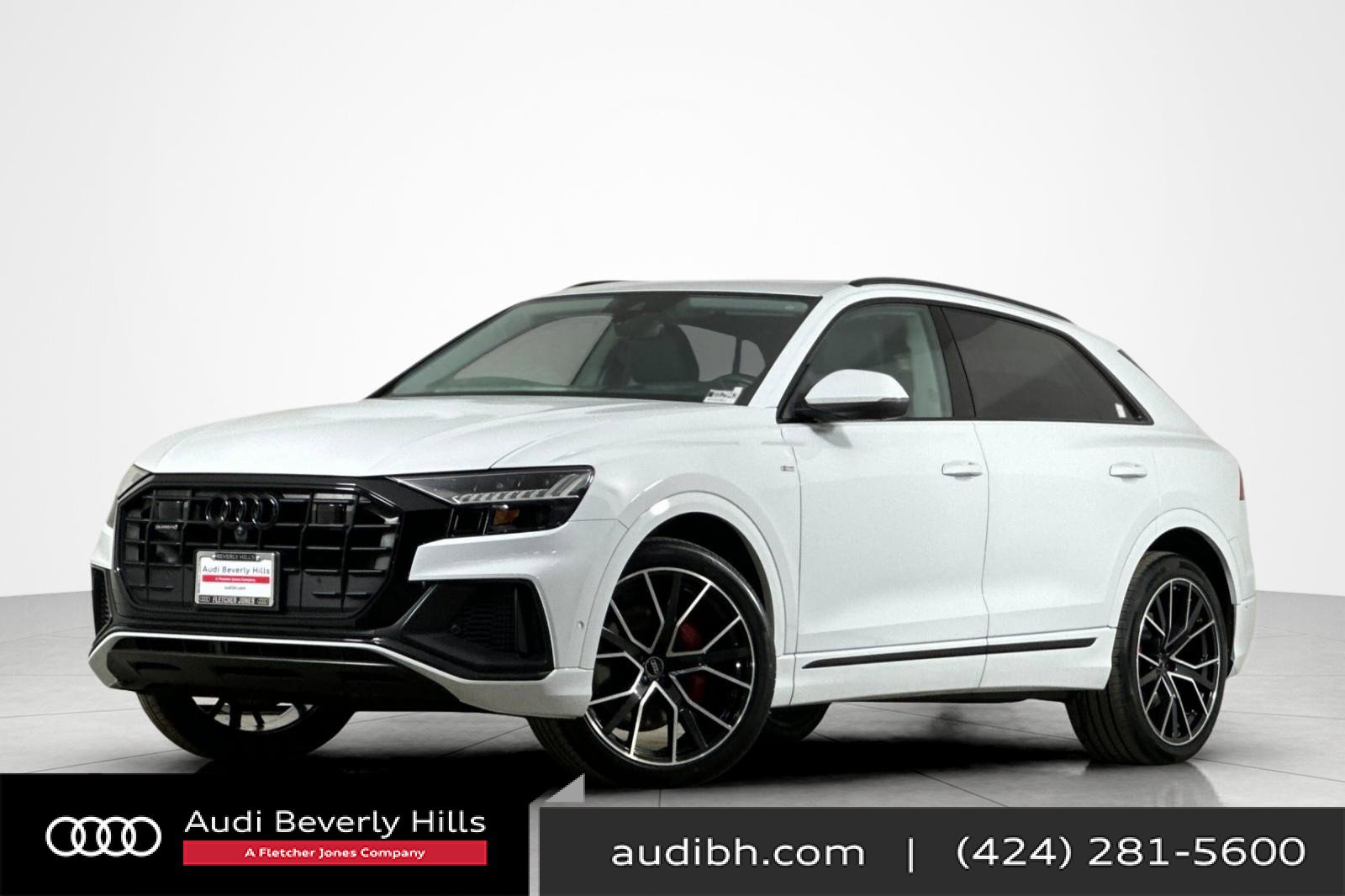 Used 2023 Audi Q8 Prestige w/ Prestige Package image 1