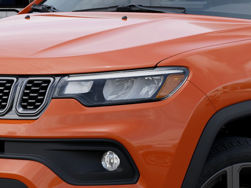 New 2026 Jeep Compass Latitude image 14