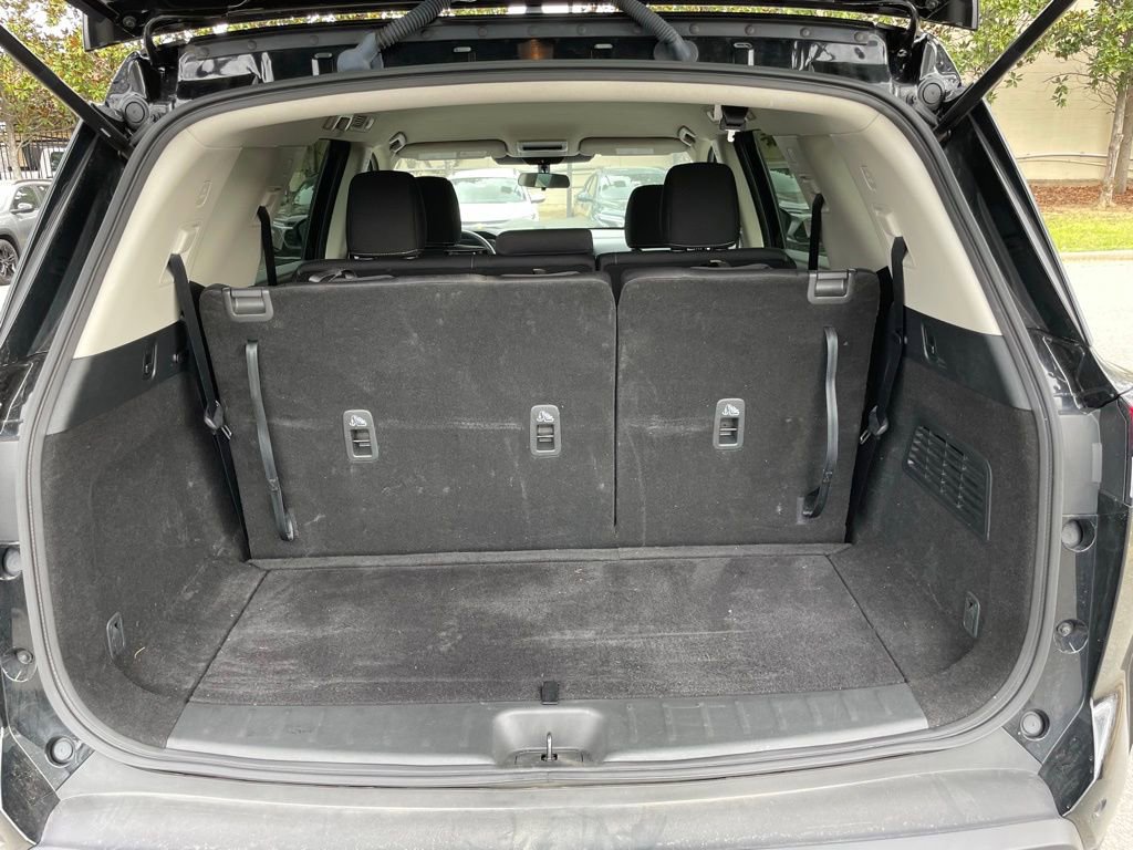 Used 2024 Nissan Pathfinder S image 7