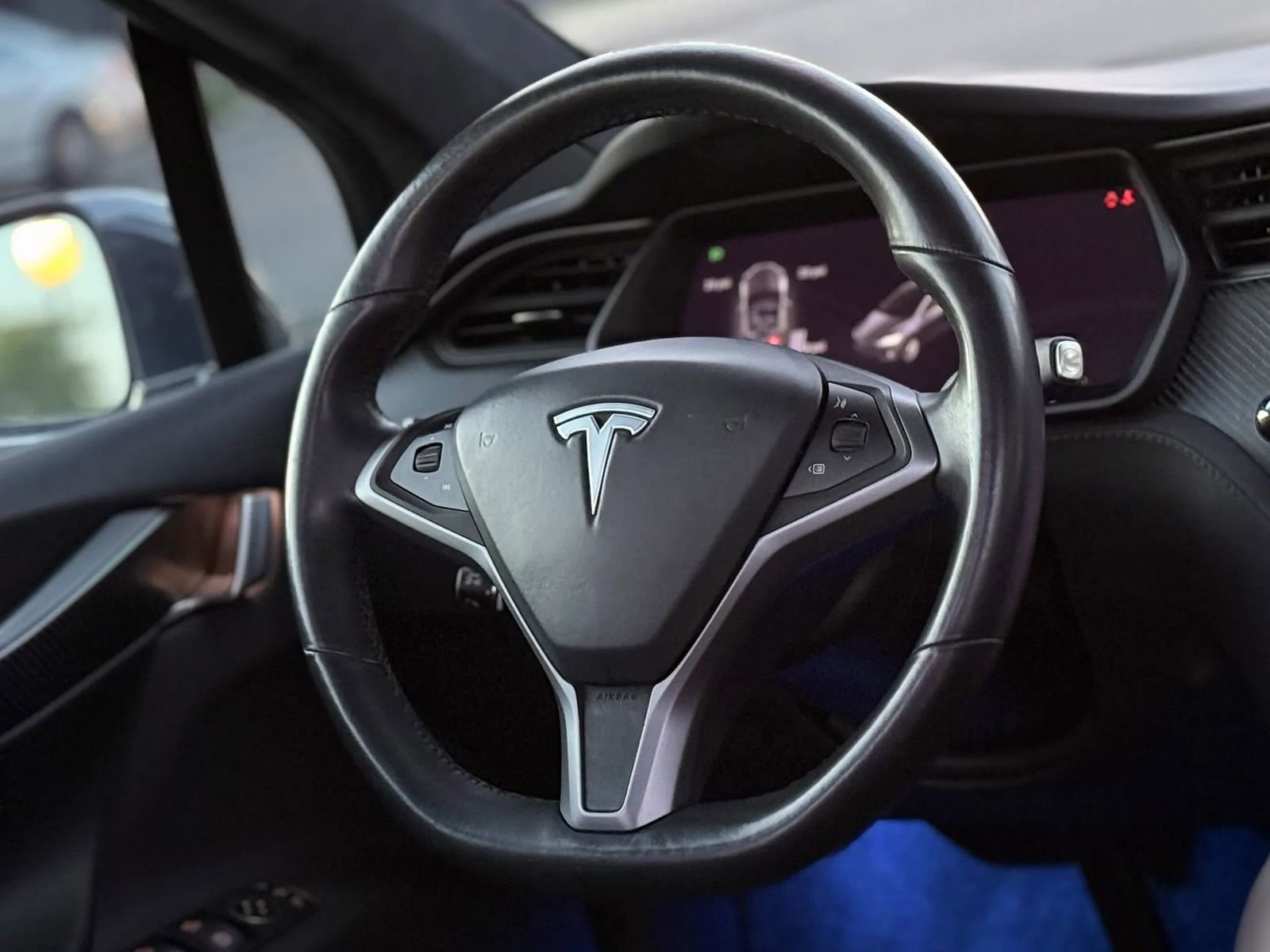 Used 2019 Tesla Model X Long Range image 11