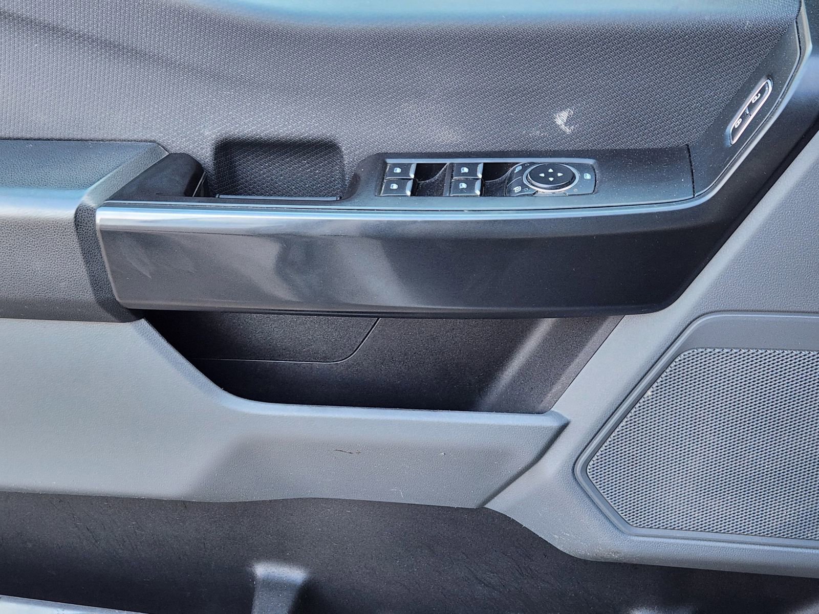 Used 2023 Ford F150 XL w/ Trailer Tow Package image 27