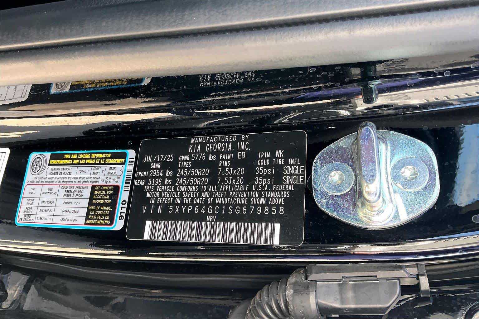 Used 2025 Kia Telluride S FWD image 36
