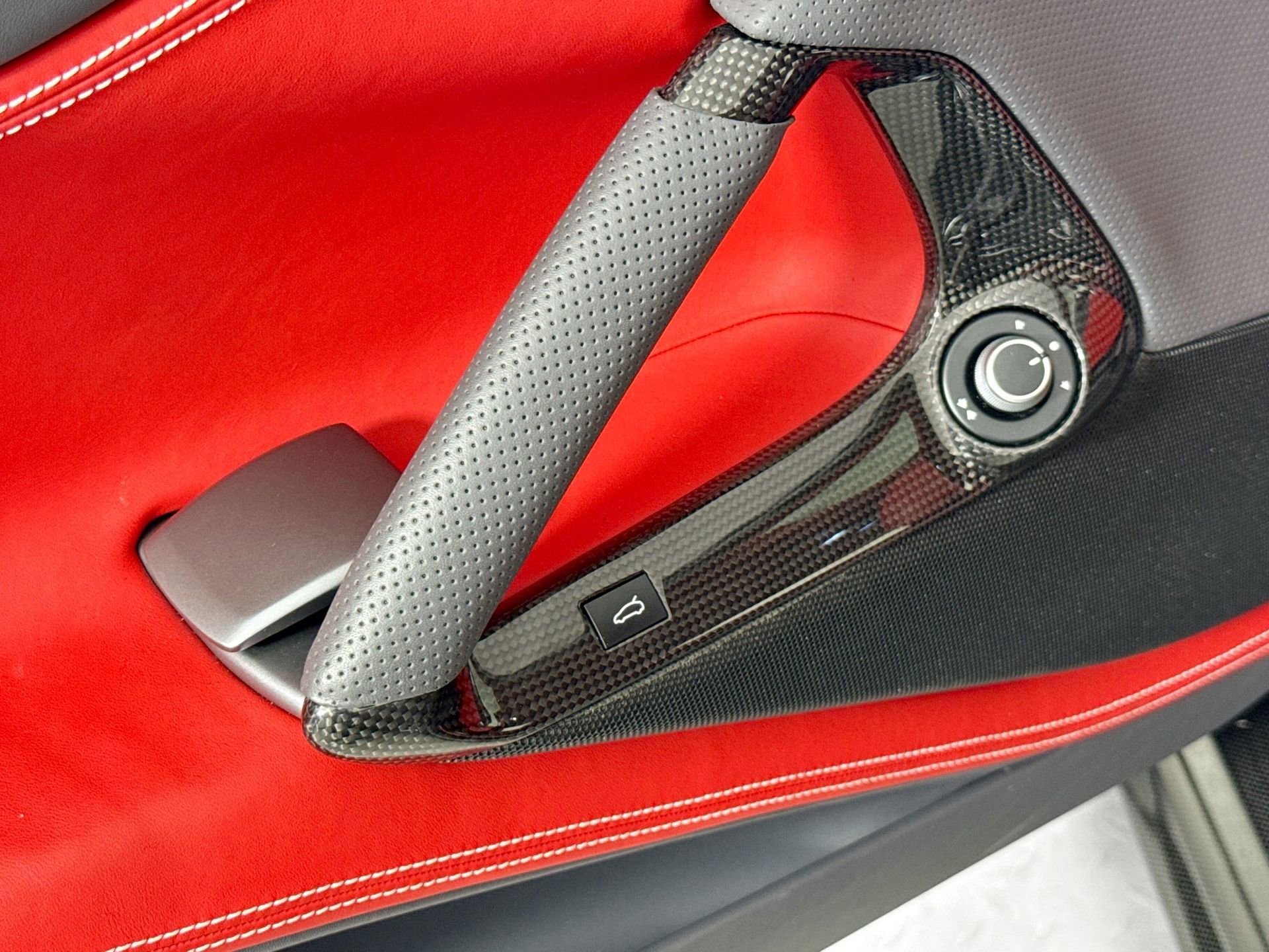 Certified 2022 Ferrari 812 GTS image 16