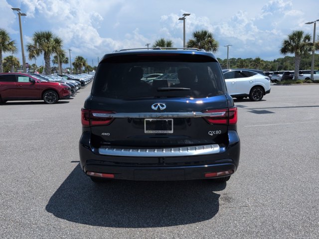 Used 2024 INFINITI QX80 Sensory AWD/4WD image 5