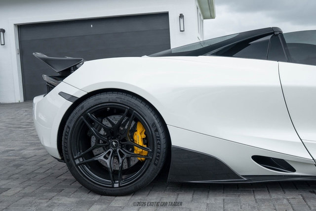 Used 2020 McLaren 720S Performance RWD image 10