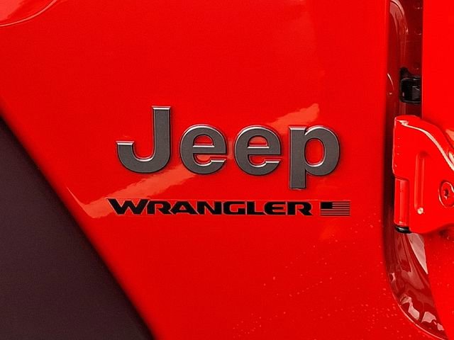 Used 2024 Jeep Wrangler Unlimited Rubicon w/ Technology Group image 30