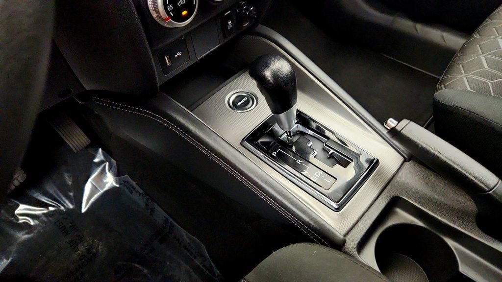 Used 2024 Mitsubishi Outlander Sport ES AWD/4WD image 16