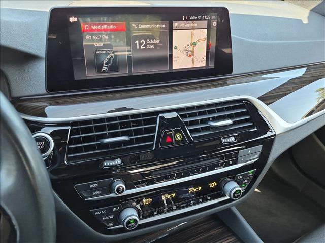 Used 2019 BMW 530e w/ Convenience Package RWD image 15