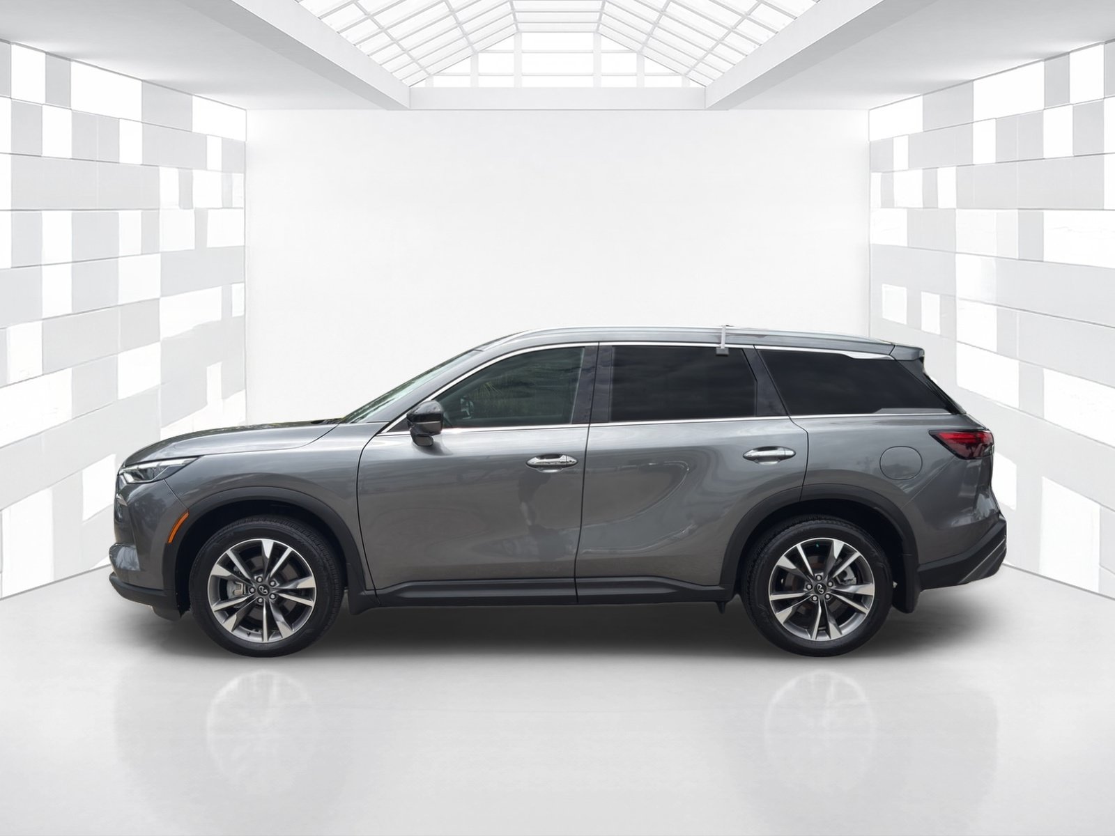 Used 2022 INFINITI QX60 Luxe w/ Cargo Package FWD image 4