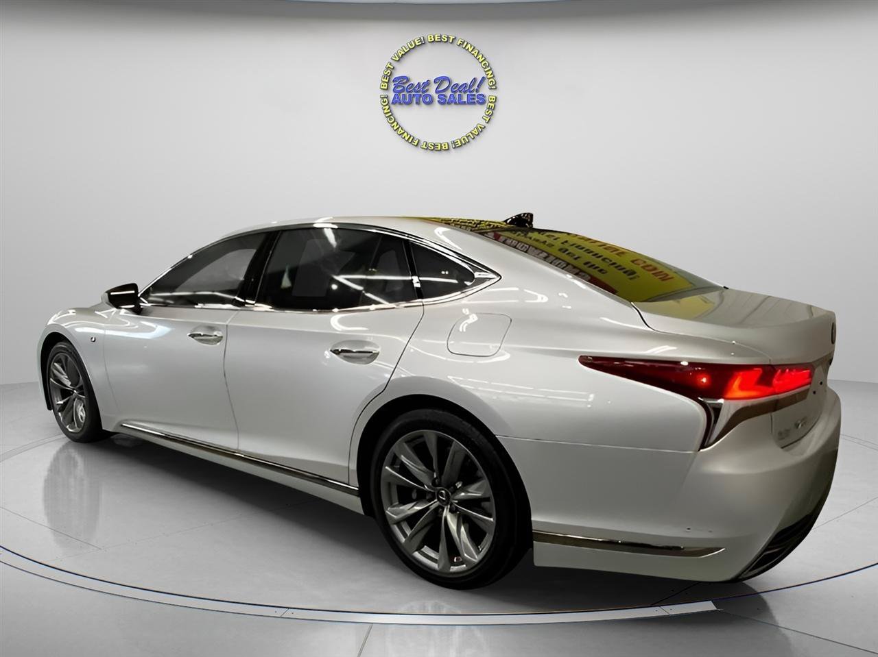 Used 2019 Lexus LS 500 F Sport w/ Accessory Package (Z1) AWD/4WD image 3