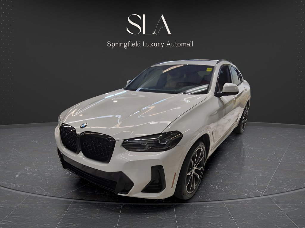 Used 2023 BMW X4 xDrive30i AWD/4WD image 4