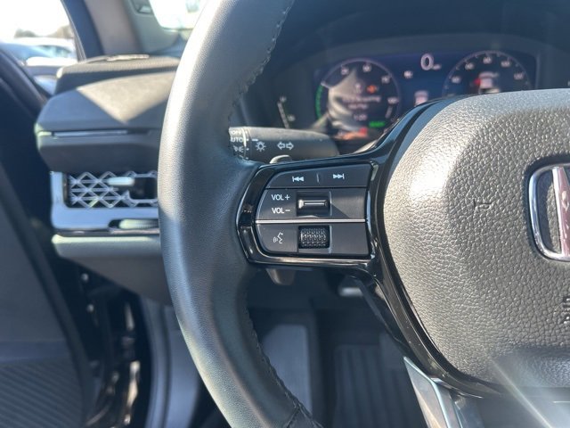 Used 2024 Honda Accord Touring image 17