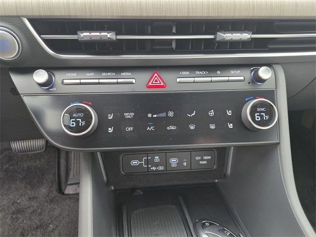 New 2026 Hyundai Sonata Limited image 23