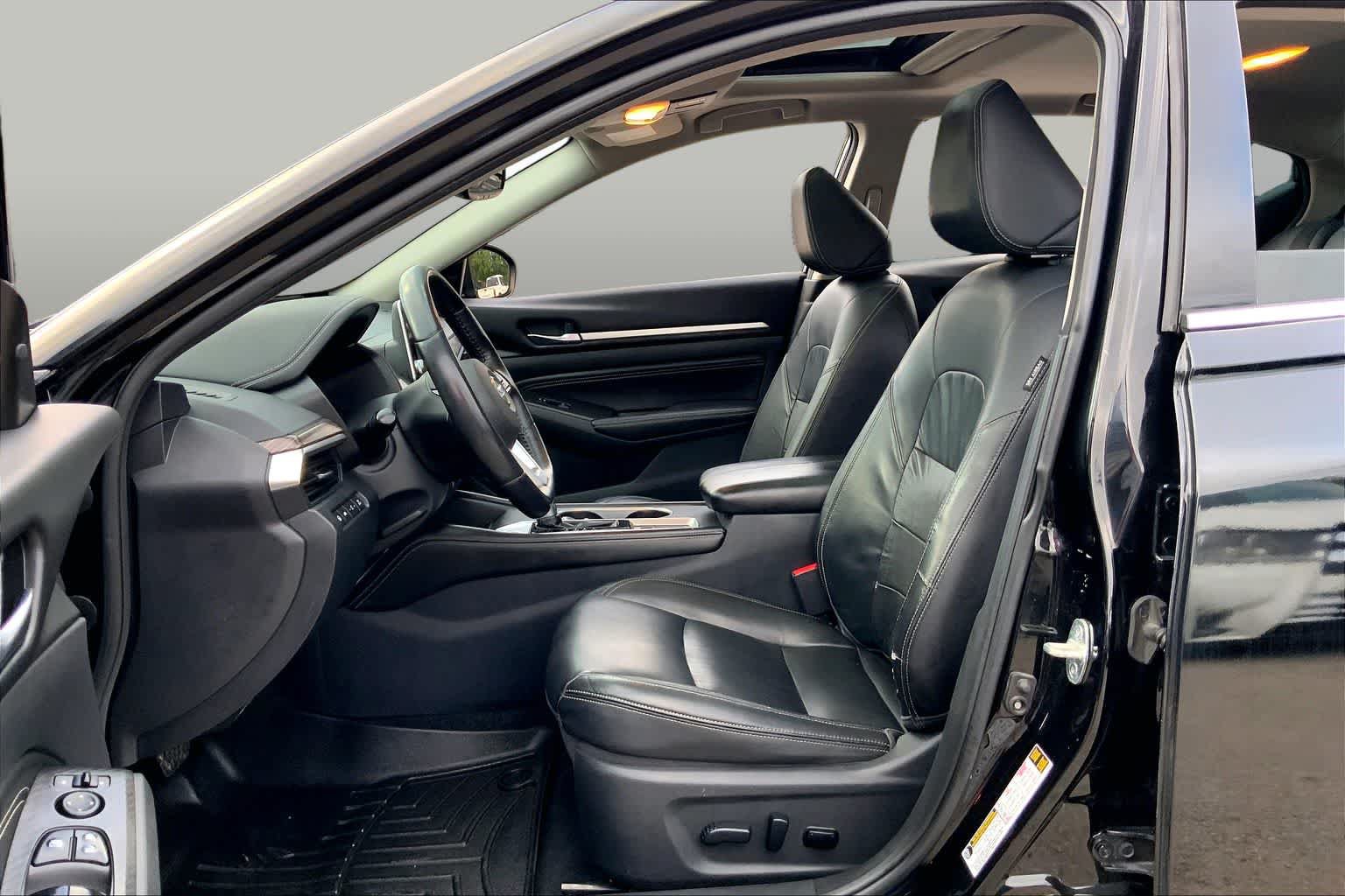 Used 2019 Nissan Altima 2.5 SL FWD image 6
