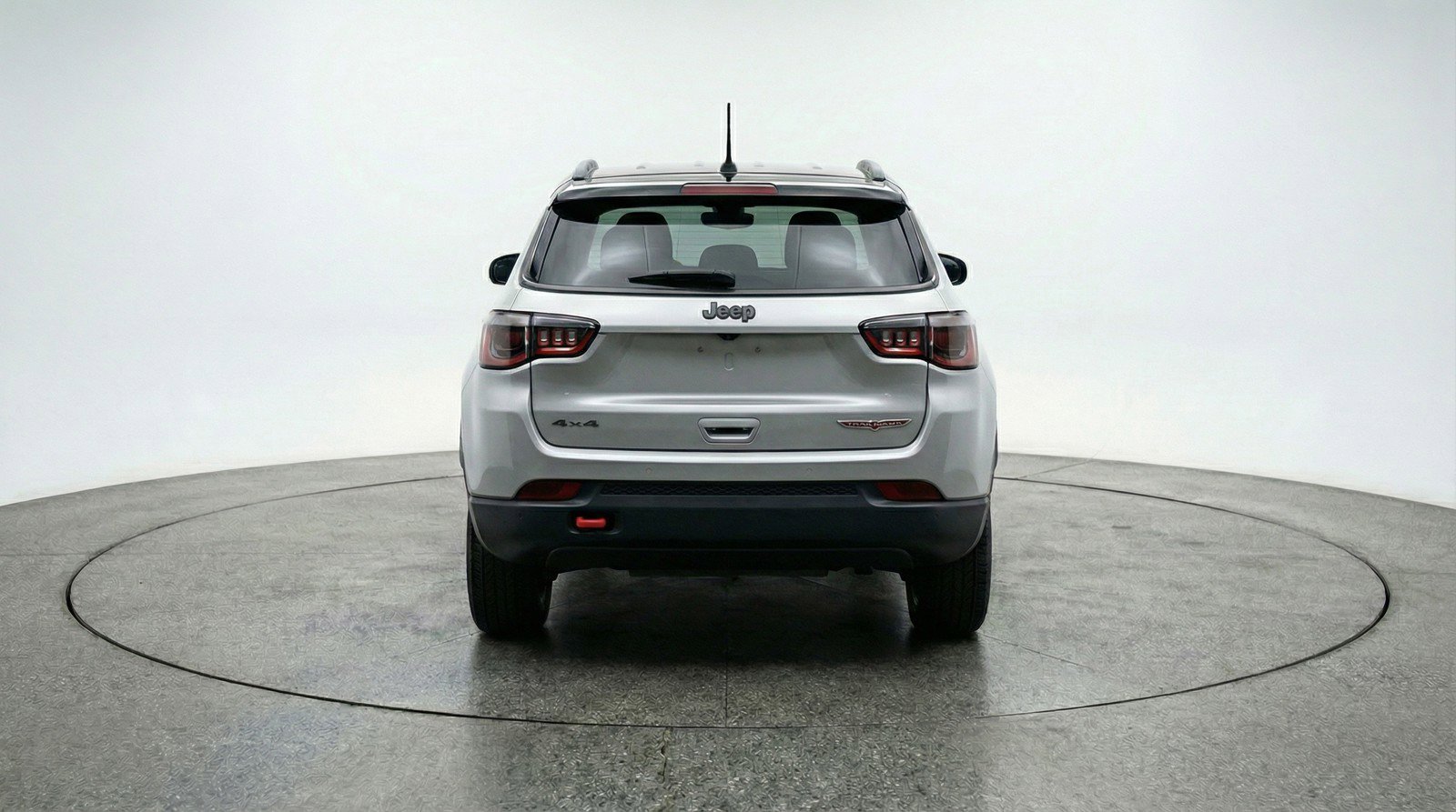 Used 2025 Jeep Compass Trailhawk AWD/4WD image 7