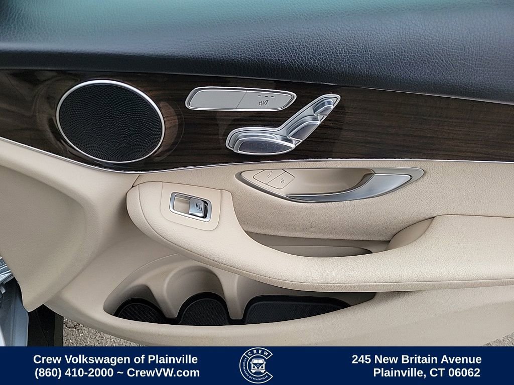 Used 2021 Mercedes-Benz GLC 300 4MATIC image 45