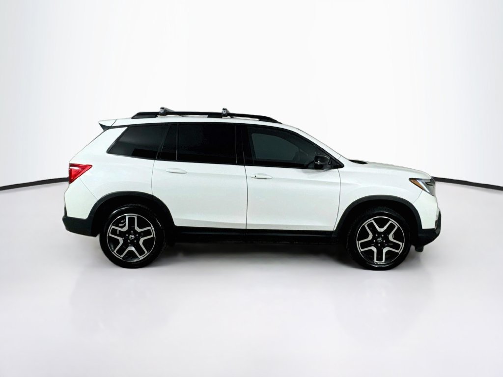 Used 2023 Honda Passport Elite image 8