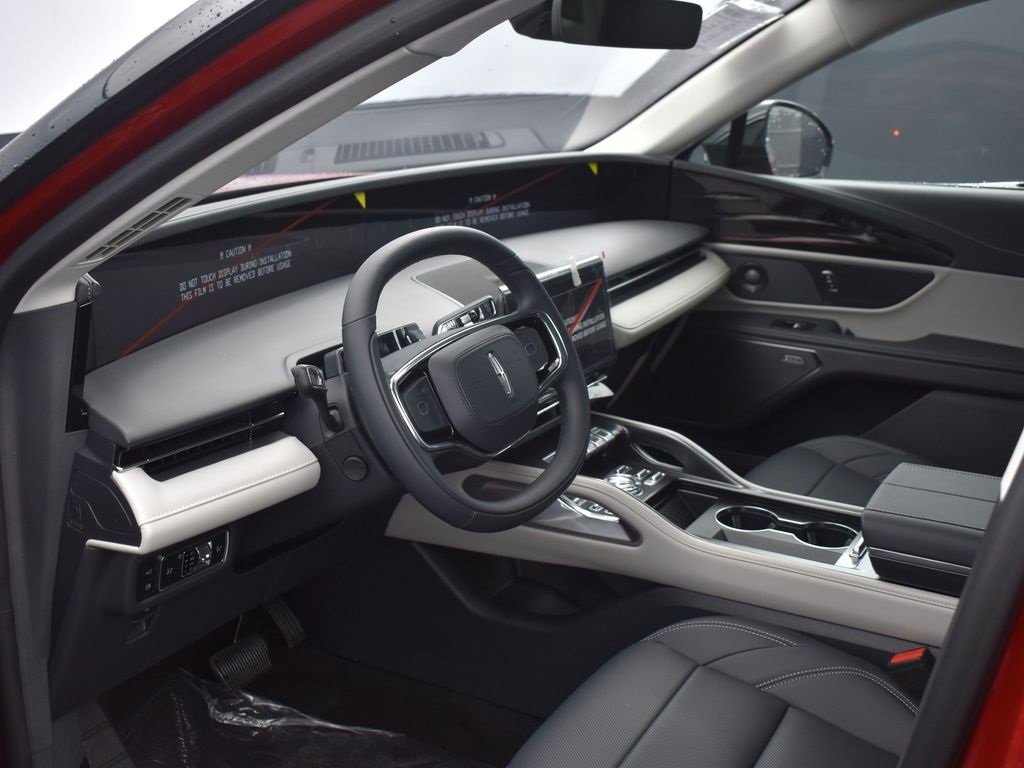 New 2025 Lincoln Nautilus Premier w/ Equipment Group 102A image 8